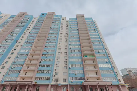 Апартаменты Рентплаза на ул. Гастелло, д. 32 — фото 1