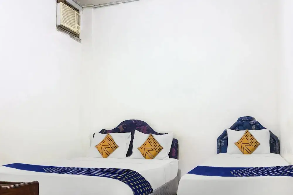 Купанг: SPOT ON 91212 Hotel Kelimutu