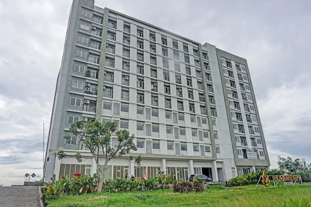Богор: OYO 91139 Skyland Bogorienze Apartment