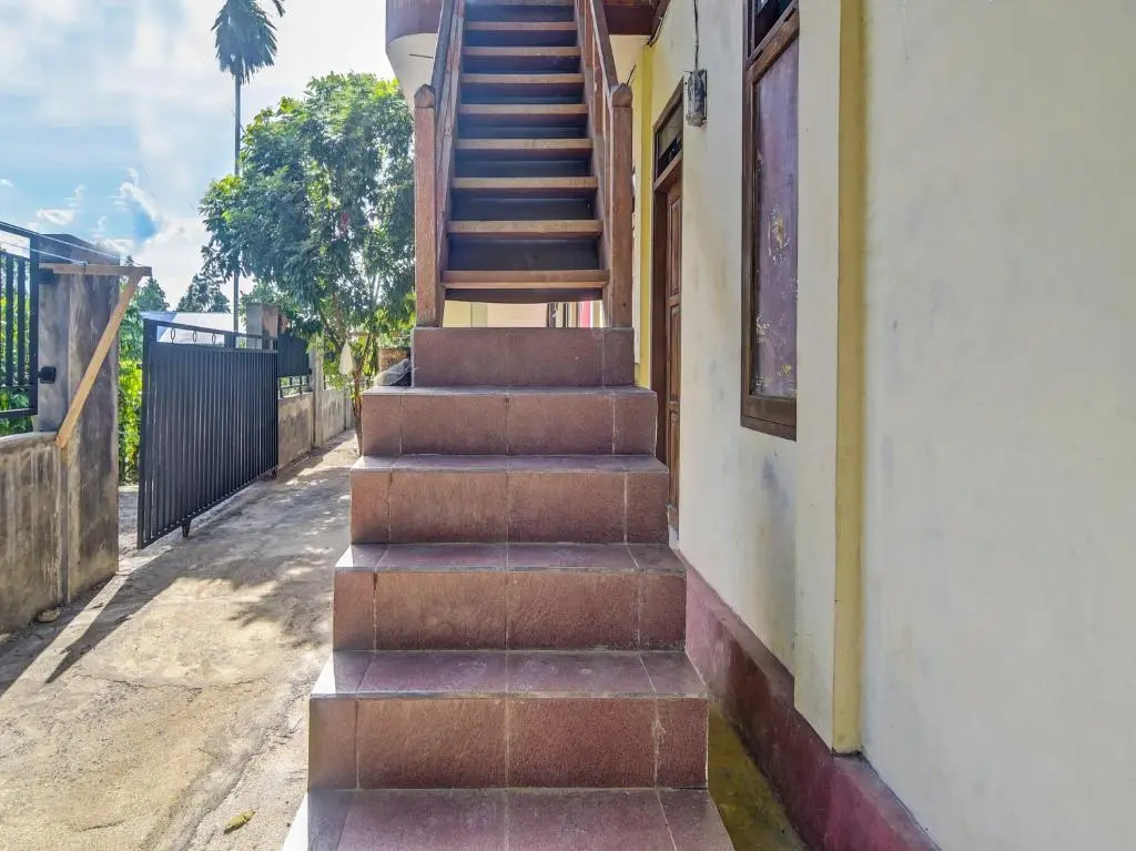 Манадо: SPOT ON 91799 Sosonopan Homestay Near LANTAMAL VIII MANADO