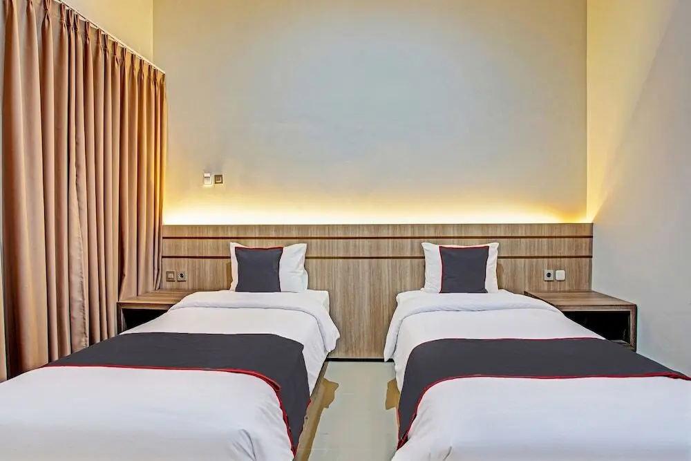 Суменеп: Capital O 91166 El Malik Hotel