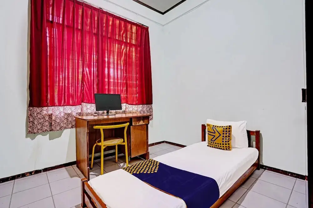 Сурабая: Spot On 91524 Victory Homestay Syariah