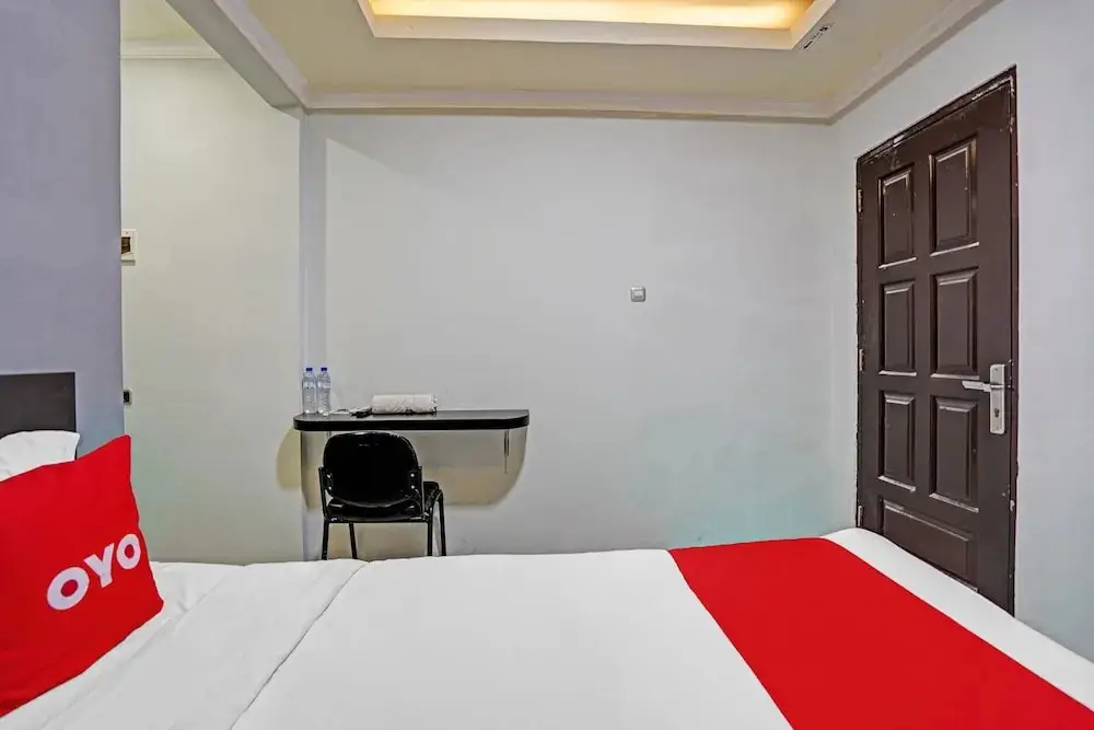 Сурабая: OYO 90801 Deanofaa Residence Syariah