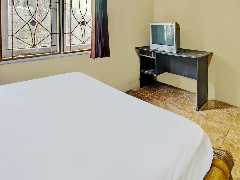 Jerowaru: OYO 92197 Zahira Homestay Near Ekas Surf School and Service