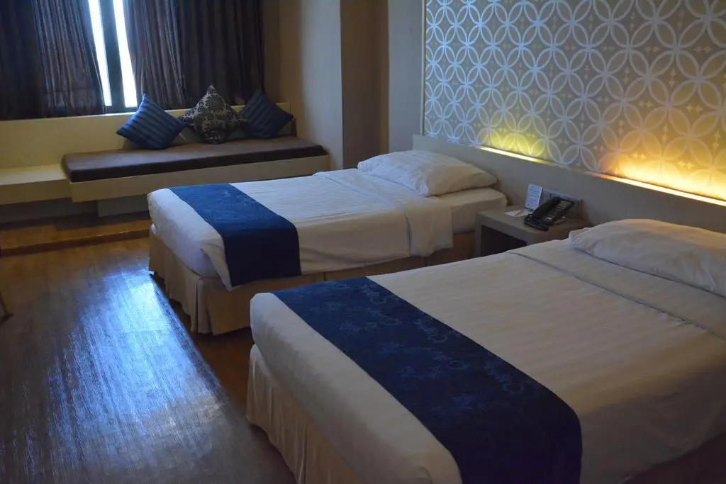 Сурабая: Garden Palace Hotel Surabaya