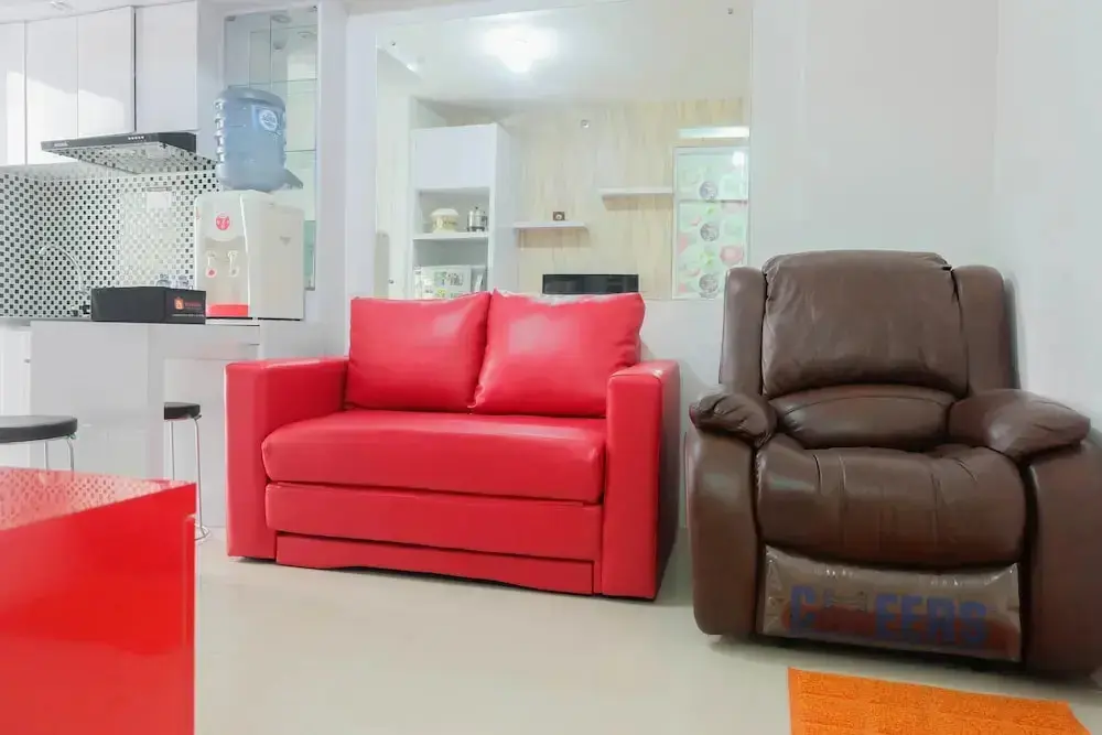 Джакарта: 2BR Homey Apartment at Bassura City near Mall