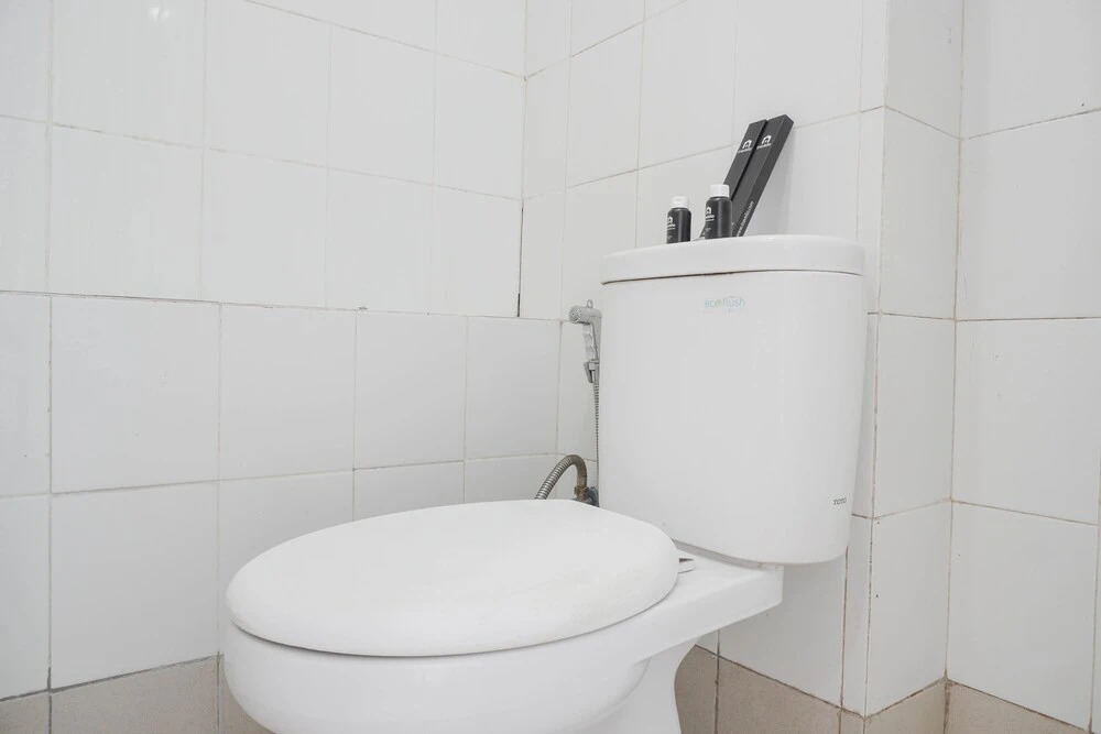 Джакарта: Well Designed And Cozy Studio At Bassura City Apartment