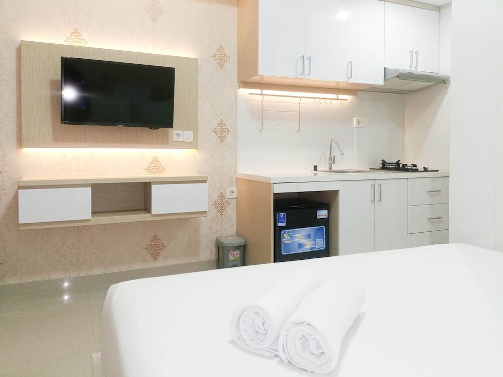 Батуретно: Nice And Comfort Studio At Taman Melati Sinduadi Apartment