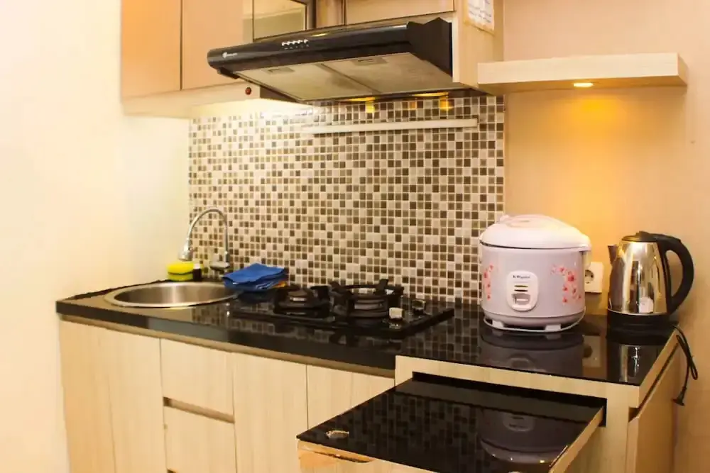 Джакарта: Great Location And Simply Studio Room At Bassura City Apartment