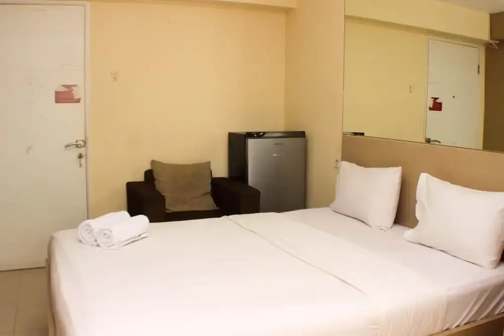 Джакарта: Comfy And Best Location Studio Room At Bassura City Apartment