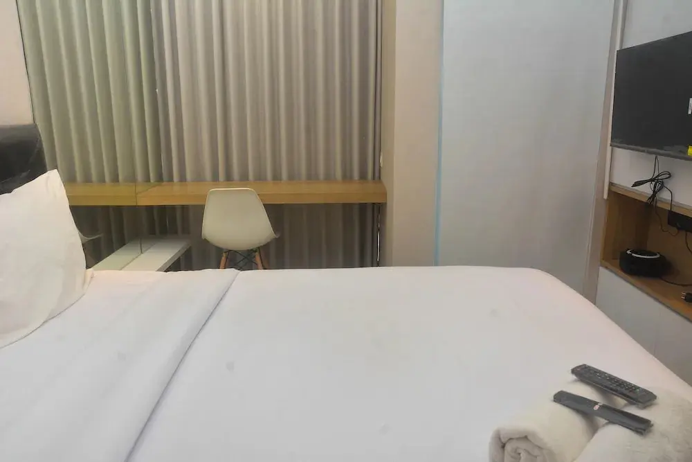 Джакарта: Minimalist Studio At Ciputra World 2 Apartment