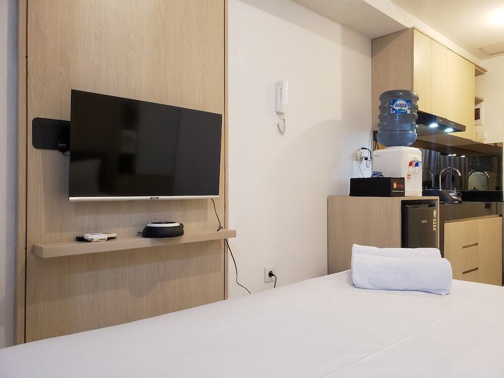 Южный Тангеранг: Tranquil And Nice Studio At Tokyo Riverside Pik 2 Apartment