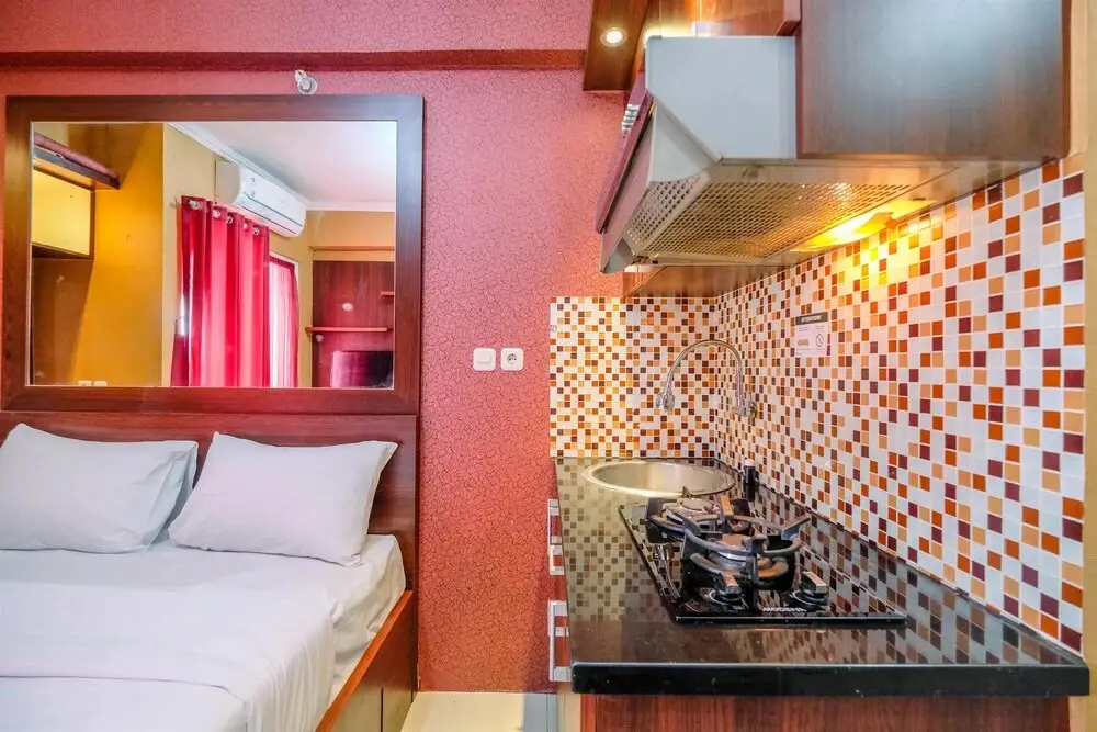 Джакарта: Fancy And Nice Studio At Green Pramuka City Apartment
