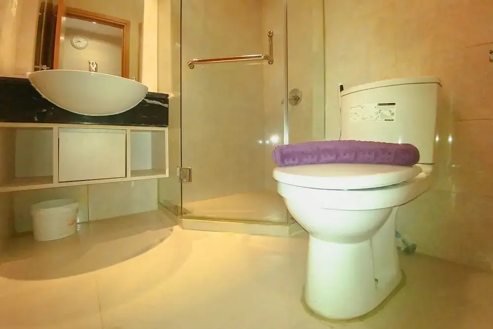 Джакарта: Comfortable 1 Br The Mansion Kemayoran Tower Gloria