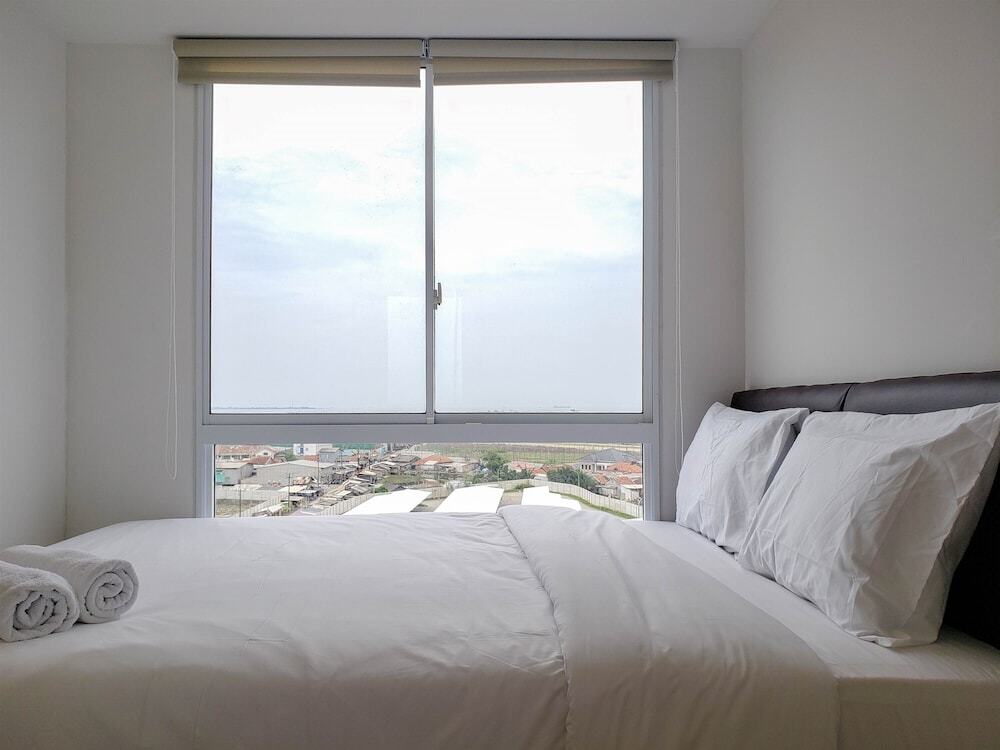 Южный Тангеранг: Elegant 2Br At Tokyo Riverside Pik 2 Apartment