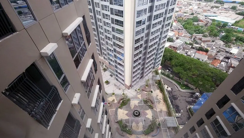 Джакарта: 2 Br Apartment The Mansion Kemayoran Tower Emerald