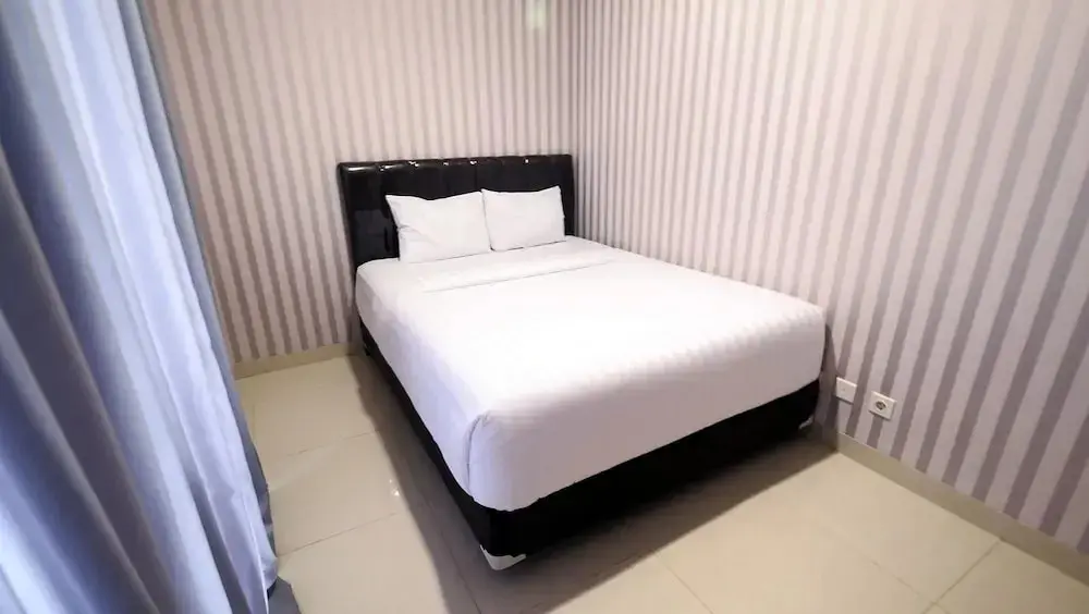 Джакарта: 2 Br Apartment The Mansion Kemayoran Tower Emerald