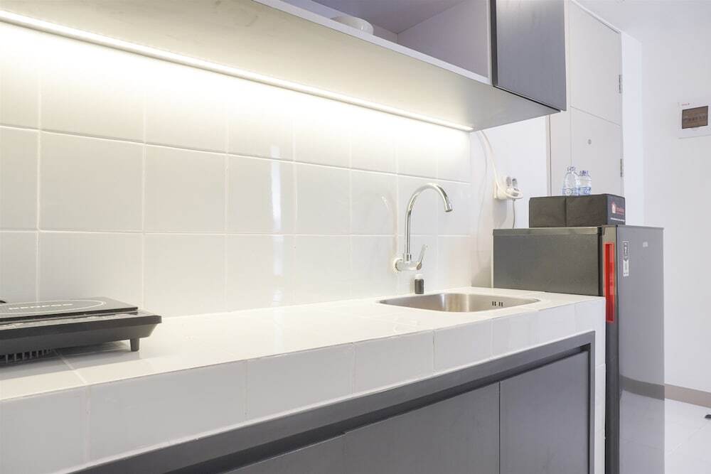 Южный Тангеранг: Restful 2Br Tokyo Riverside Pik 2 Apartment
