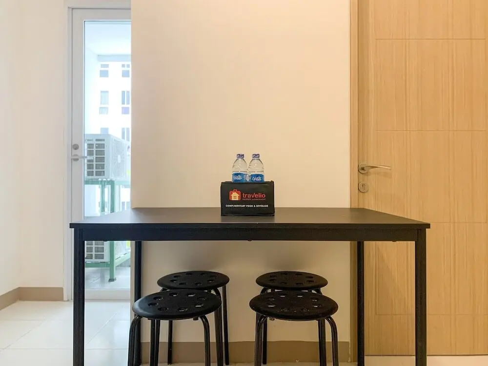 Южный Тангеранг: Nice And Stylish Designed 2Br At Tokyo Riverside Pik 2 Apartment