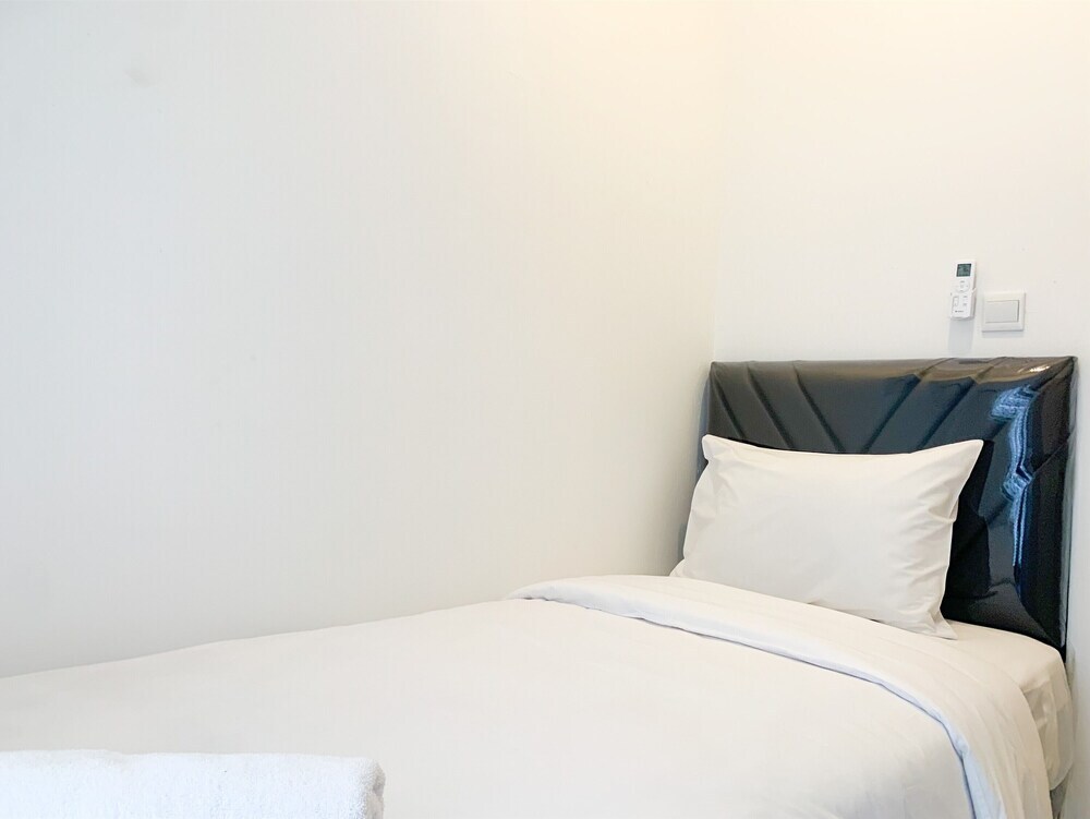 Южный Тангеранг: Fancy And Nice 2Br At Tokyo Riverside Pik 2 Apartment