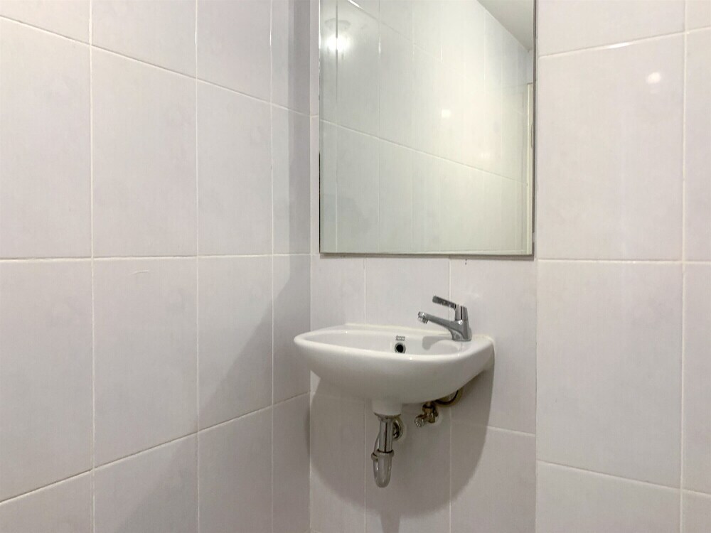 Южный Тангеранг: Stylisth 1Br At Tokyo Riverside Pik 2 Apartment