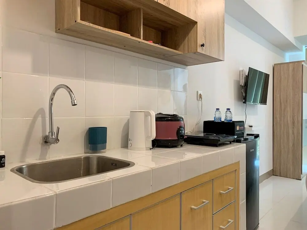 Южный Тангеранг: Studio With Minimalist Design Tokyo Riverside Pik 2 Apartment