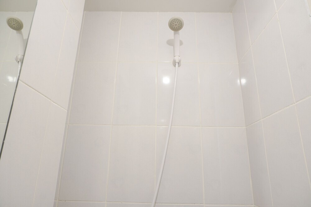 Южный Тангеранг: Best Deal Studio Room At Tokyo Riverside Pik 2 Apartment