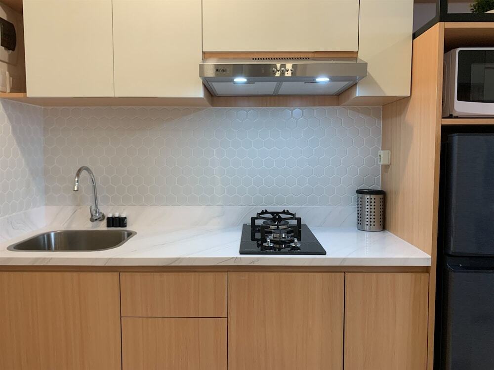Южный Тангеранг: Nice Studio Room At Tokyo Riverside Pik 2 Apartment