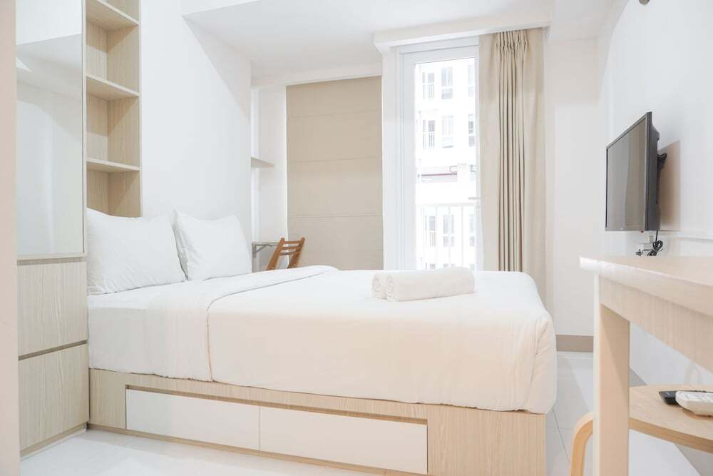 Южный Тангеранг: Simply Look And Tidy Studio At Tokyo Riverside Pik 2 Apartment