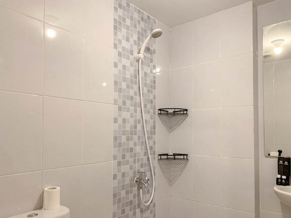 Южный Тангеранг: Warm And Cozy Living 2Br Tokyo Riverside Pik 2 Apartment