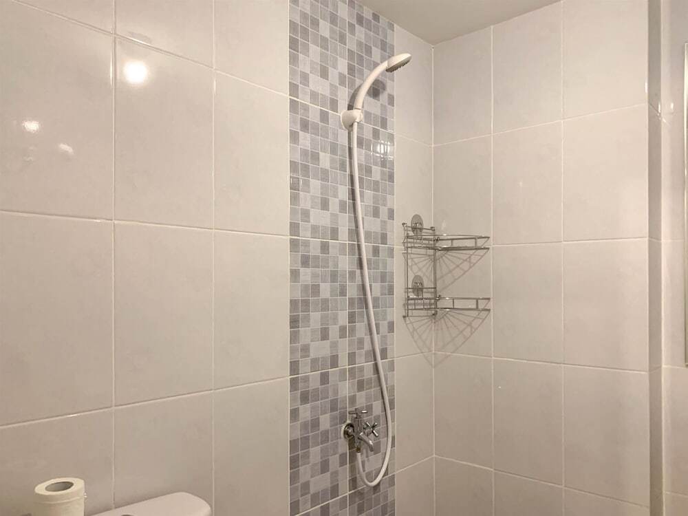 Южный Тангеранг: Homey And Functional 2Br Tokyo Riverside Pik 2 Apartment