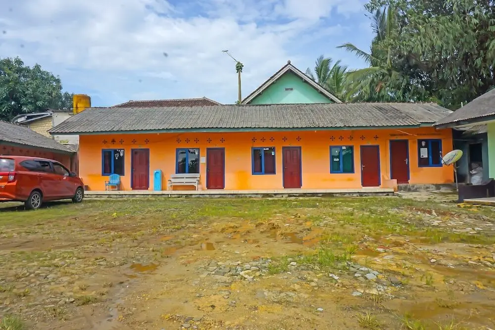SPOT ON 92212 Penginapan Berkah Mandiri Syariah — фото 1