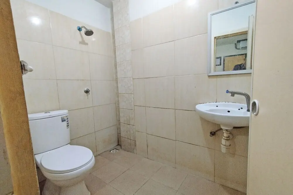 Джамби: OYO 92157 Benteng Kost