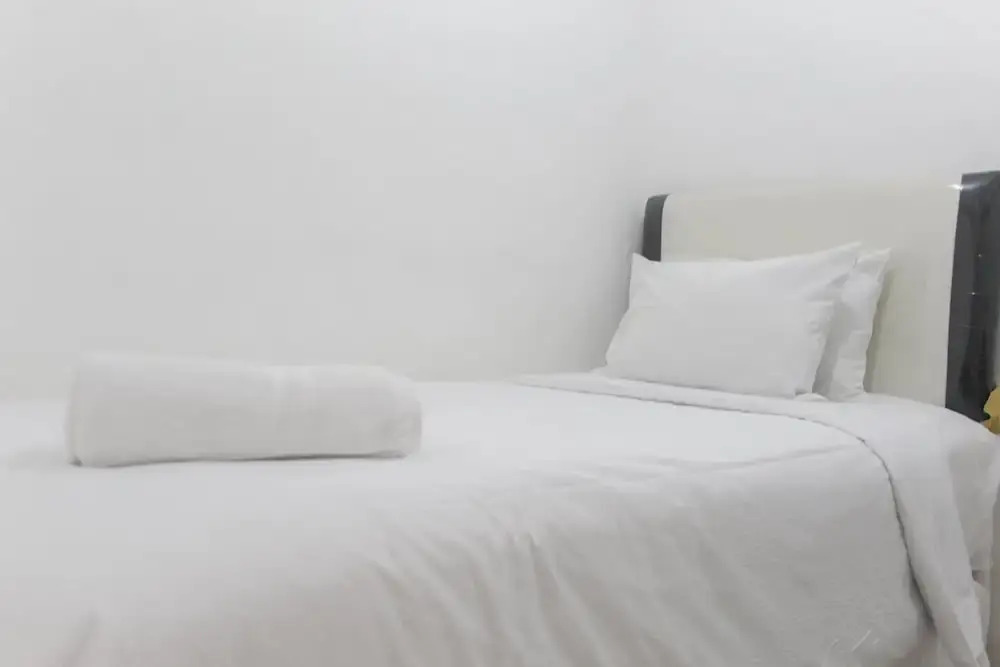 Minimalist And Enjoy 2Br At Bassura Apartment Near Bassura Mall — фото 1