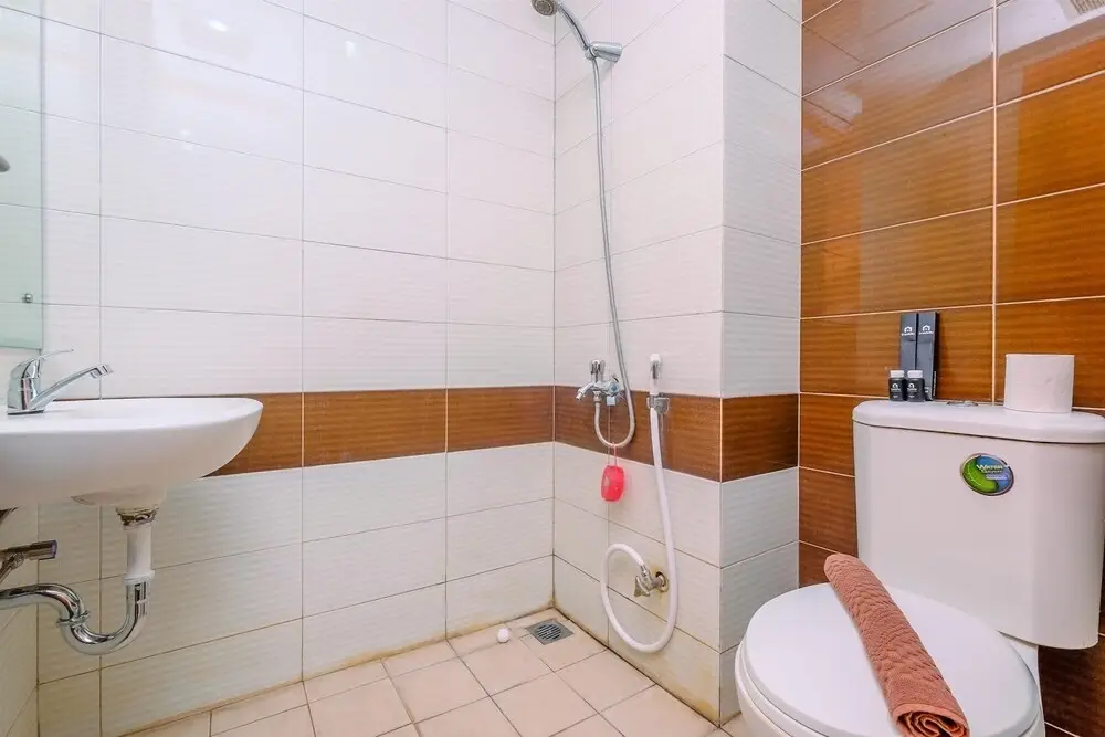 Депок: Comfy Studio At Margonda Residence 3 Apartment