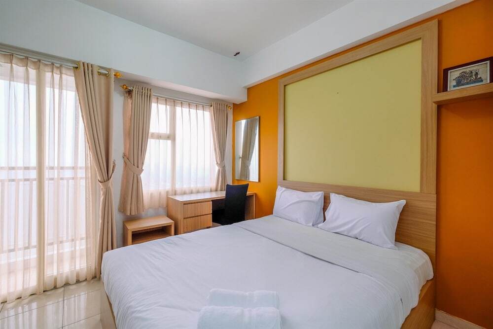 Депок: Studio Apartment With Cozy Design At Margonda Residence 3