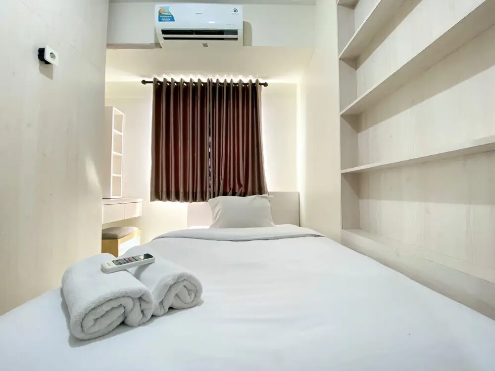 Депок: Spacious 2Br At 7Th Floor Cinere Resort Apartment