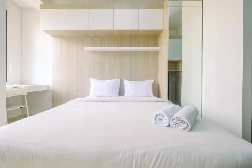 Депок: Fully Furnished With Cozy Design Studio Transpark Cibubur Apartment