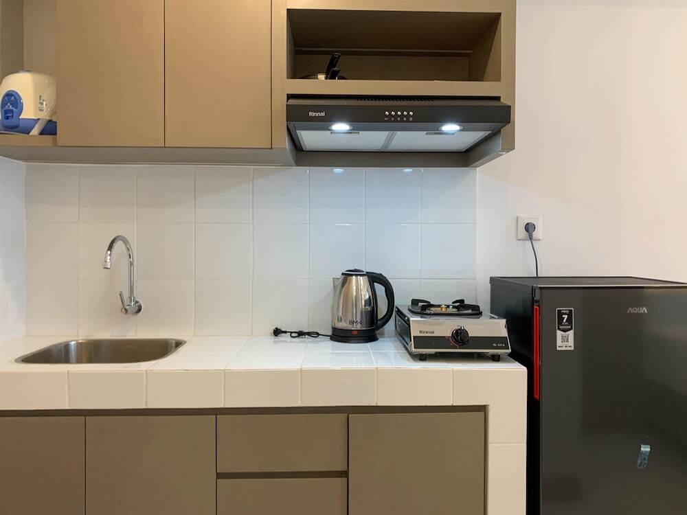 Южный Тангеранг: Homey Studio At Tokyo Riverside Pik 2 Apartment