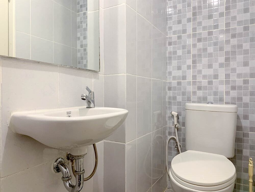 Южный Тангеранг: Homey Studio At Tokyo Riverside Pik 2 Apartment