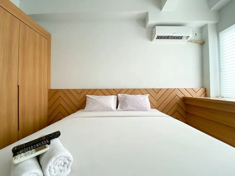 Бекаси: Enjoy Living Studio Room At Patraland Urbano Apartment