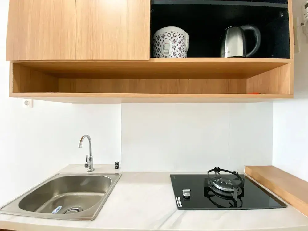 Бекаси: Enjoy Living Studio Room At Patraland Urbano Apartment