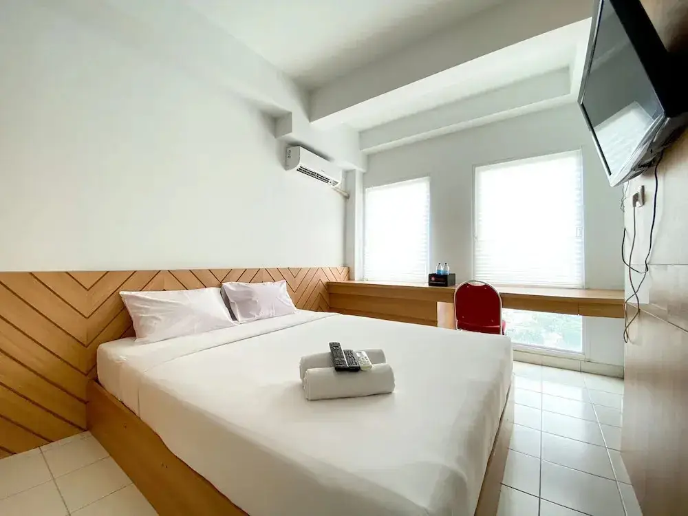 Бекаси: Enjoy Living Studio Room At Patraland Urbano Apartment