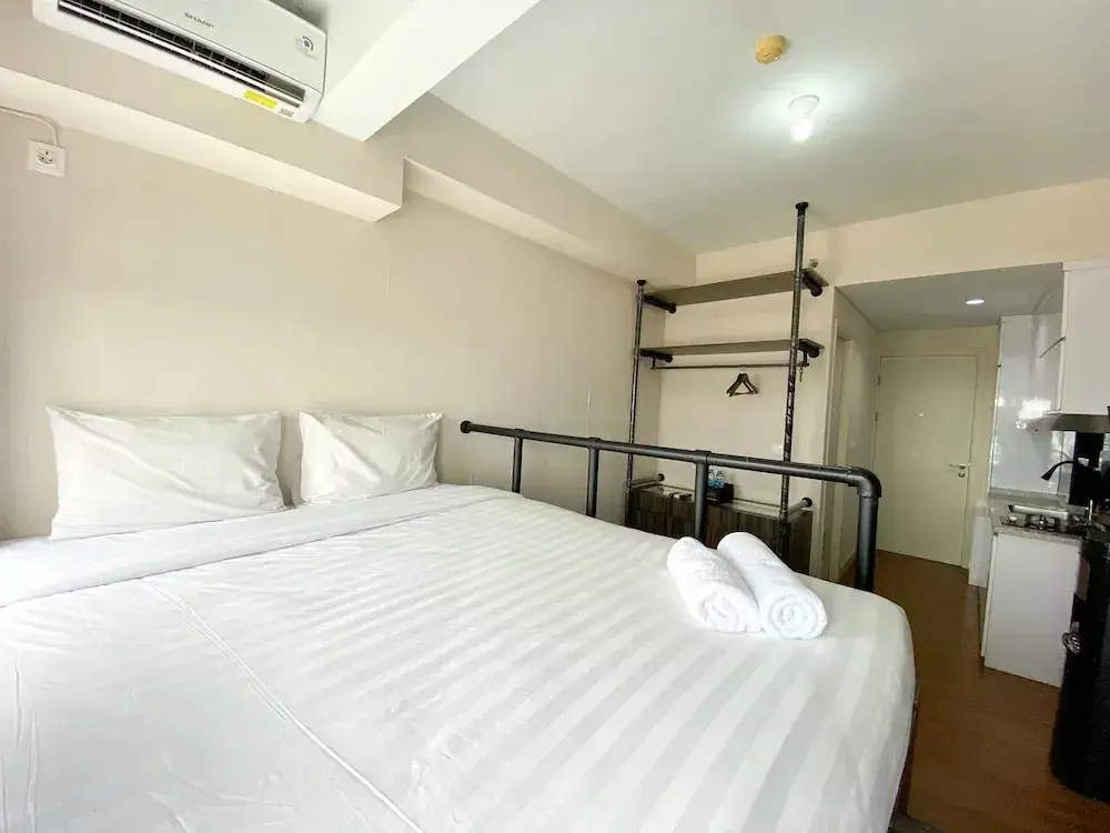Бекаси: Luxury And Minimalist Studio At Patraland Urbano Apartment