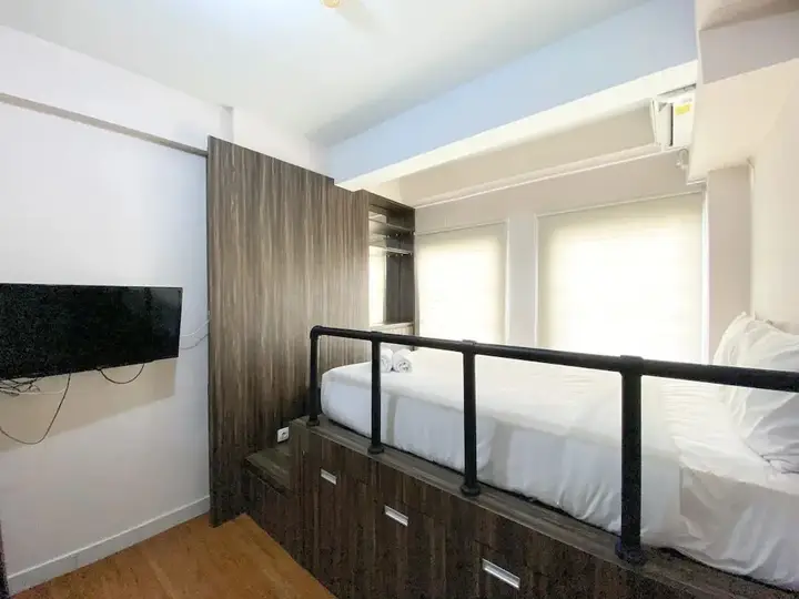 Бекаси: Luxury And Minimalist Studio At Patraland Urbano Apartment
