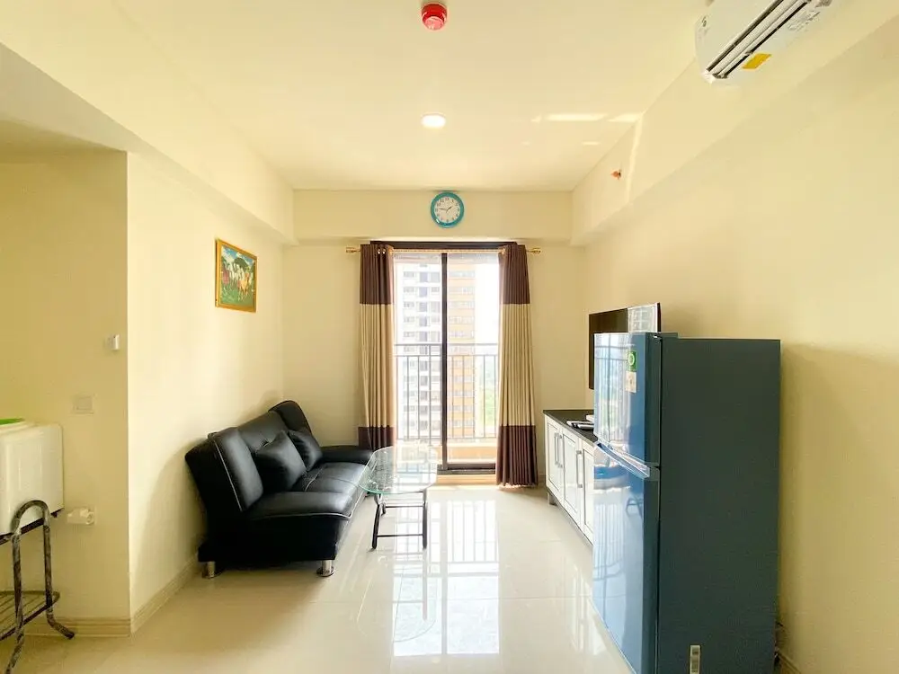 Сибату: Spacious 2Br With Extra Room At Meikarta Apartment