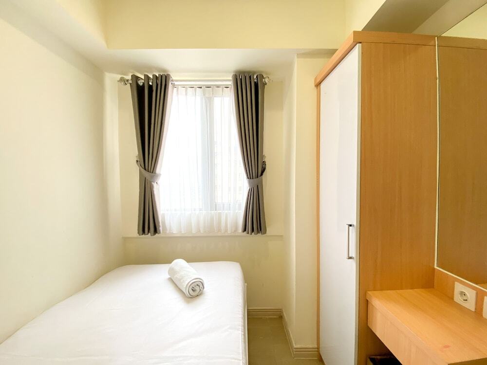Сибату: Tranquil Designed 2Br At Meikarta Apartment