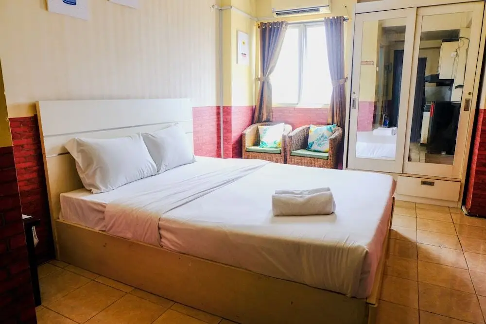 Бандунг: Good Deal Studio Room Apartment At Suites @Metro