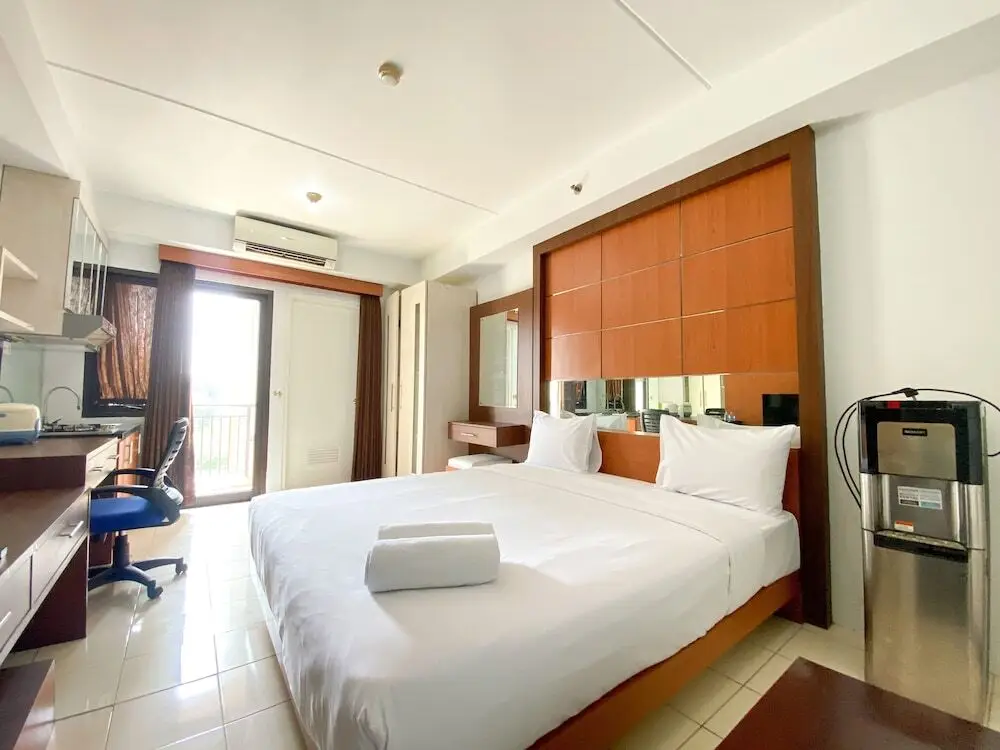 Чикаранг: Simply Look Studio Metropark Condominium Jababeka Apartment