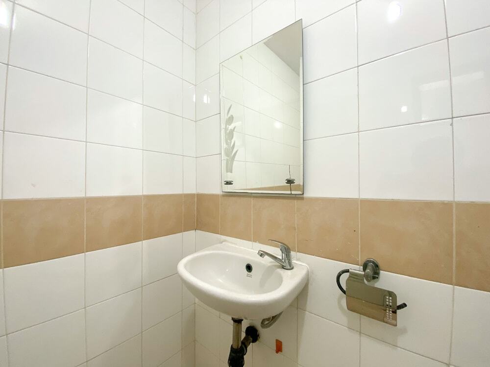 Чикаранг: Comfort Designed 2Br At Metropark Condominium Jababeka Apartment